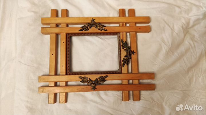 Рамки для фото и картин