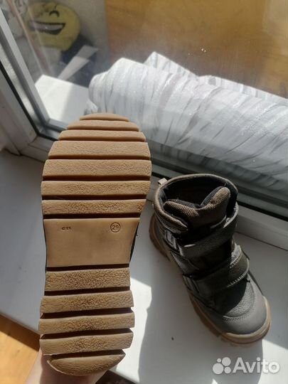 Новые ботинки 29р