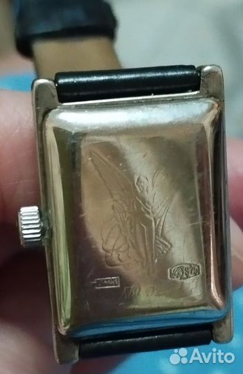 Наручные часы женские Ника серебряные