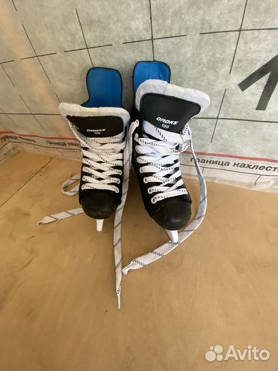 Коньки хоккейные детские