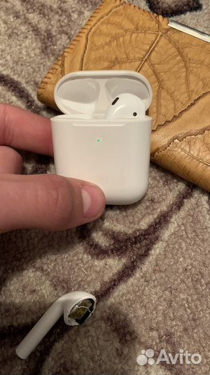 AirPods 2
