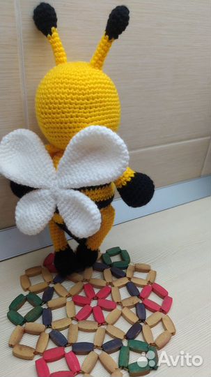 Пчелка Жу-жу-жу