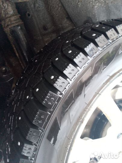 Продам зимние колеса в сборе