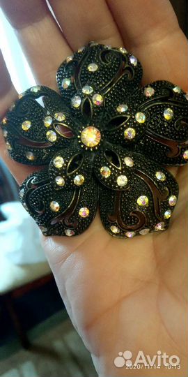 Брошь антиквариат,пришивать или закалывать