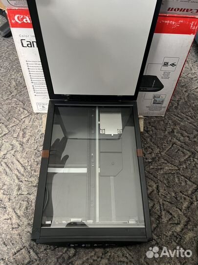 Сканер Canon lide 110
