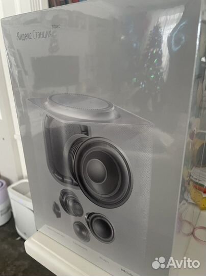 Яндекс станция макс