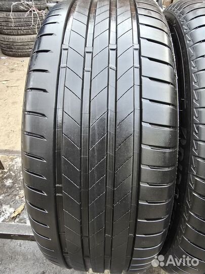 Bridgestone Turanza T005 255/45 R20 105H