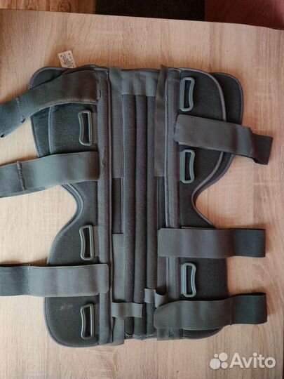 Ортез на коленный сустав