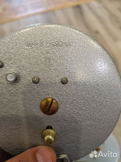 Рыболовная катушка 