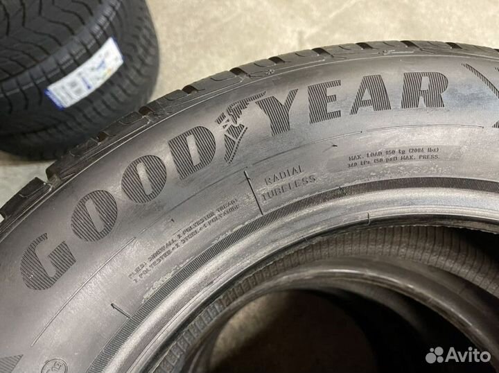 Goodyear UltraGrip Ice SUV Gen-1 235/60 R17 106T