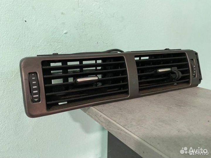 Воздуховод центральный Audi А6 C5