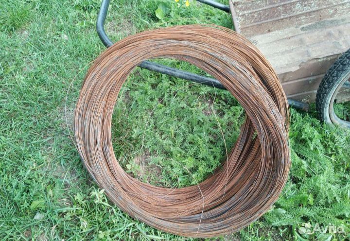 Колючая проволока, Ягоза, Вязальная проволока