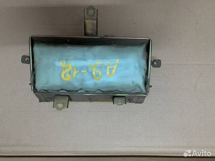 Подушка безопасности toyota corolla EE111