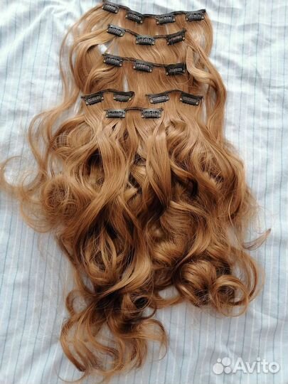 Волосы на заколках