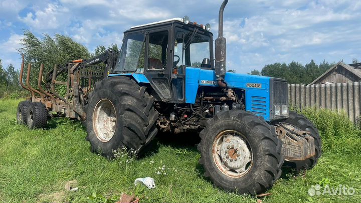 Трактор 1221 и тележка тигер 5-11