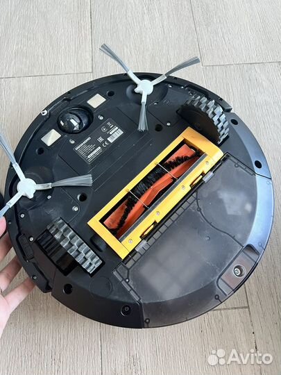 Робот пылесос redmond rv r670s