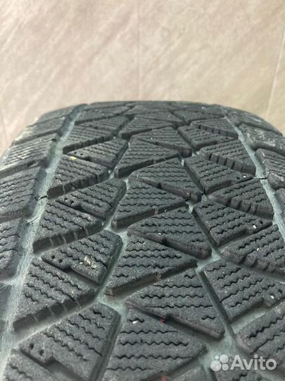 Bridgestone Blizzak DM-V2 235/65 R18 20B