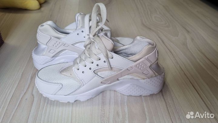 Оригинал кроссовки Nike huarache женские 36 размер