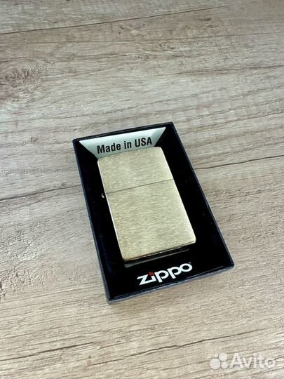 Зажигалка бензиновая Zippo