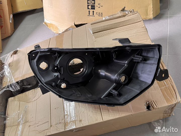 Корпус фары Granta FL