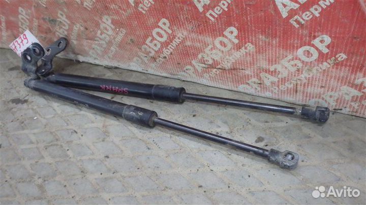 Упоры багажника Chevrolet Spark M300 B10D1 2012