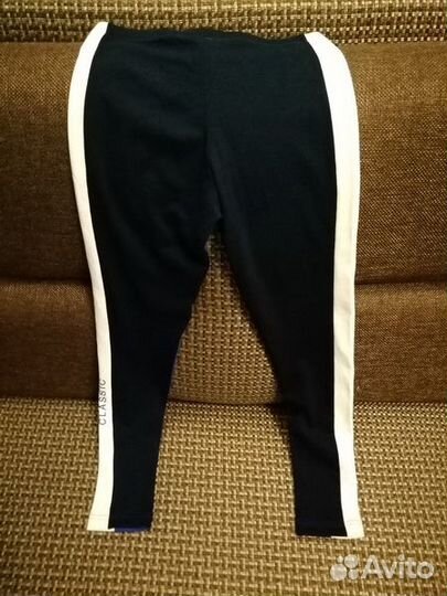 Спортивные костюмы женские S, футболка М