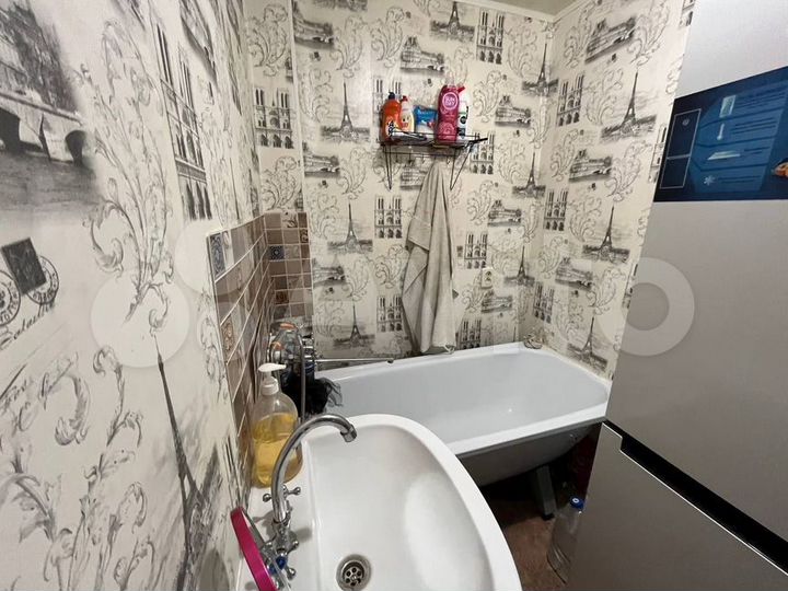 Комната 16,9 м² в 4-к., 4/4 эт.