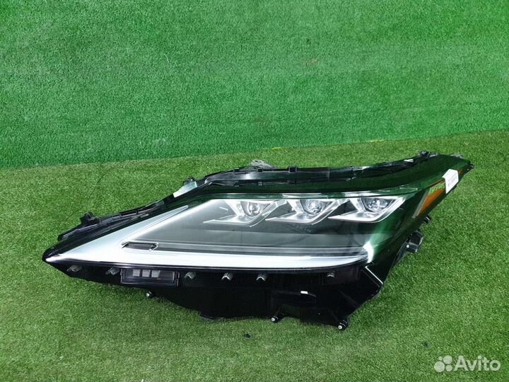 Фара левая Lexus RX200t/RX300/RX350/RX350L/RX450h/RX450hL