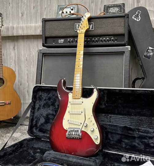 Гитара Fender Stratocaster «Dan Smith» 1984 USA