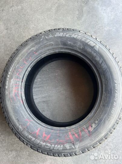 Michelin Latitude Tour HP 215/65 R16