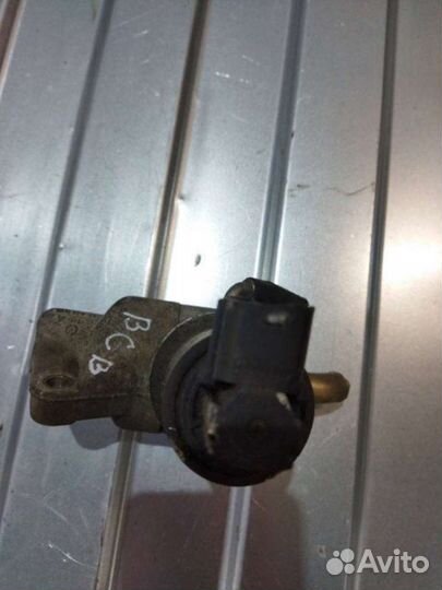 Клапан EGR Volkswagen Golf 4 1.6 2003