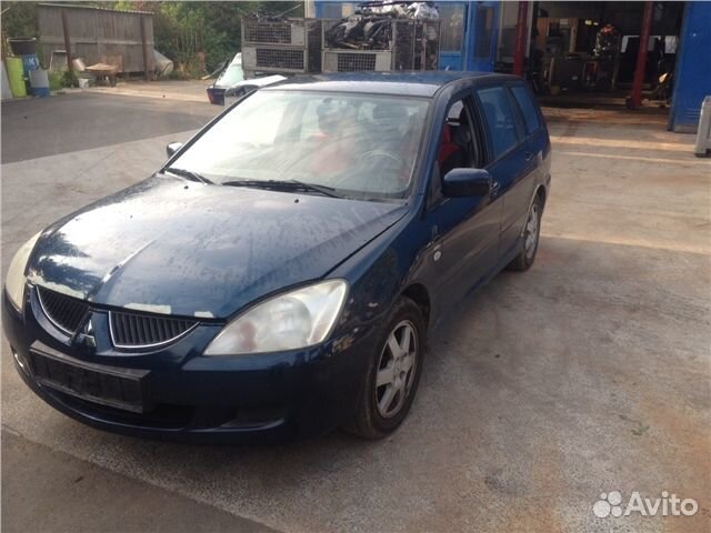 Разбор на запчасти Mitsubishi Lancer 9 2003-2006