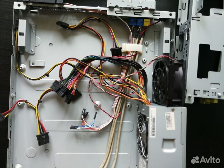 Компьютерный корпус IN WIN BL647