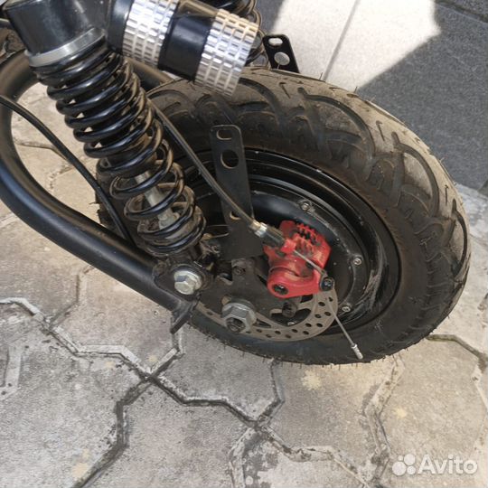 Электросамокат Вайт Сайберия 1200 ватт