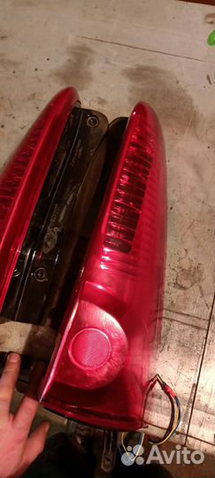 Задние дополнительные фонари largus