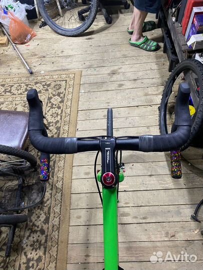 Велосипед шоссейник