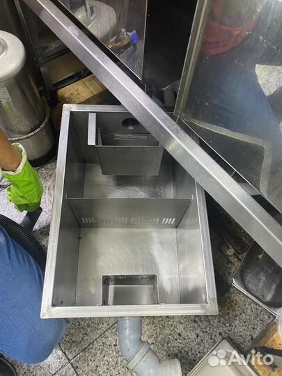 Чистка откачка жироуловителя