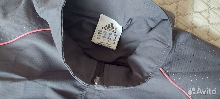 Спортивный костюм adidas 44 р новый