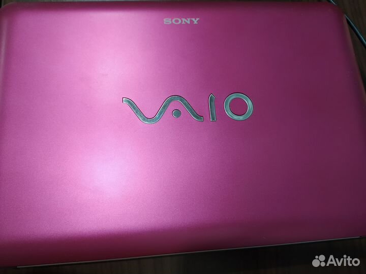 Нетбук Sony Vaio 2010 года