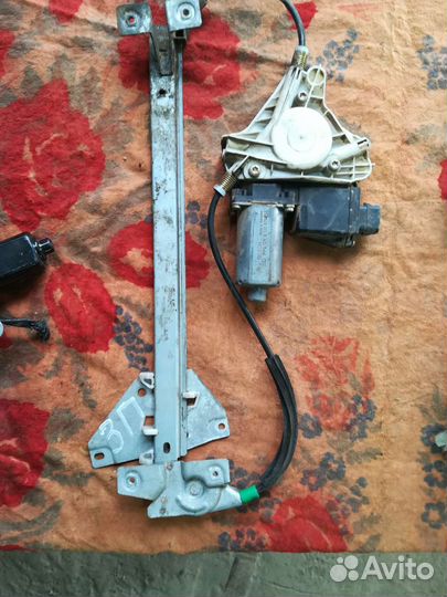 Стеклоподъемник