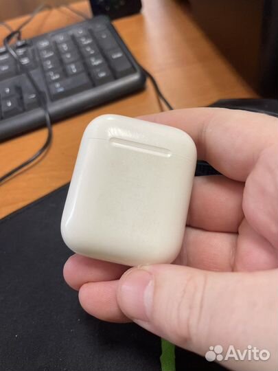 Airpods 1