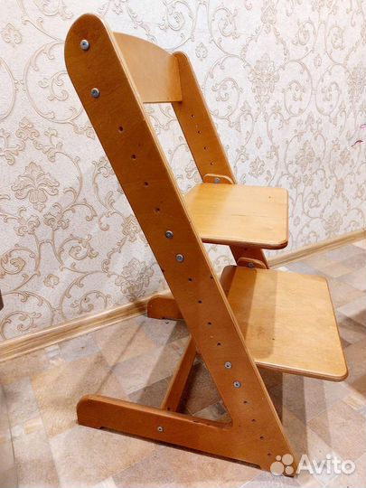 Детский растущий стул