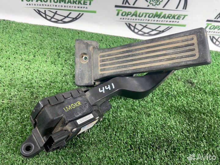 Педаль газа Kia Sportage SL D4HA 2011