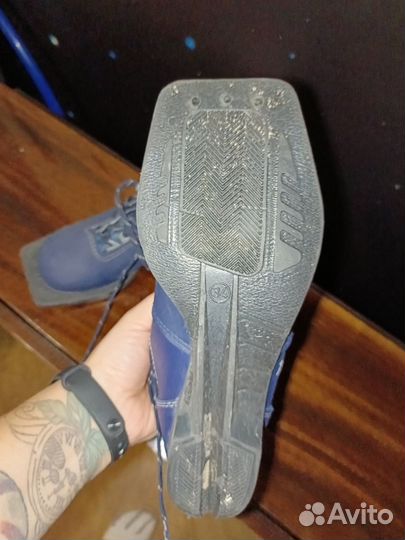 Лыжные ботинки