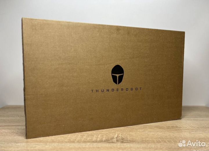 Новый Тhunderоbot 17.3