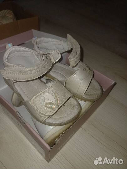 Отдам детские вещи