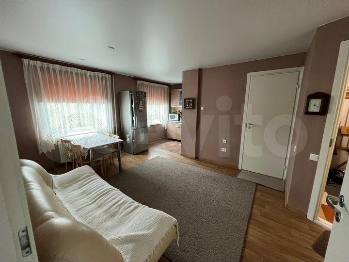 3-к. квартира, 55 м², 3/3 эт.