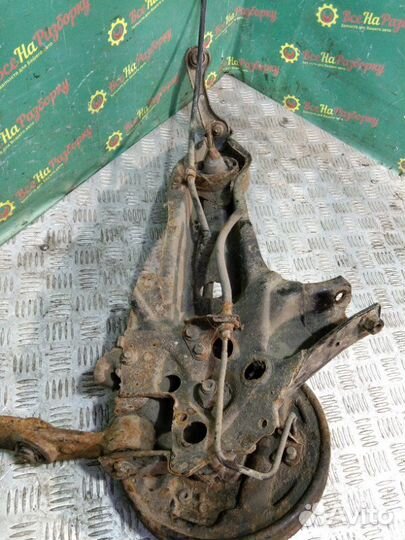 Кулак задний правый Rover 414 103Л.С 1996