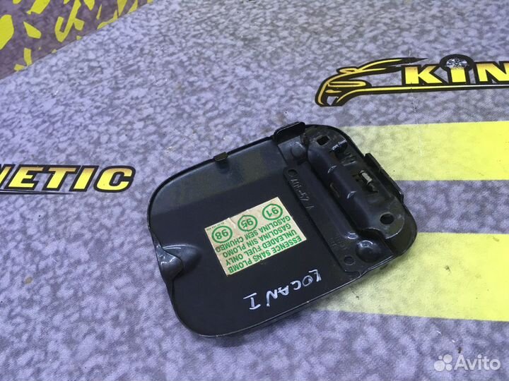 Лючок бензобака Крышка Рено Логан 2008-2010