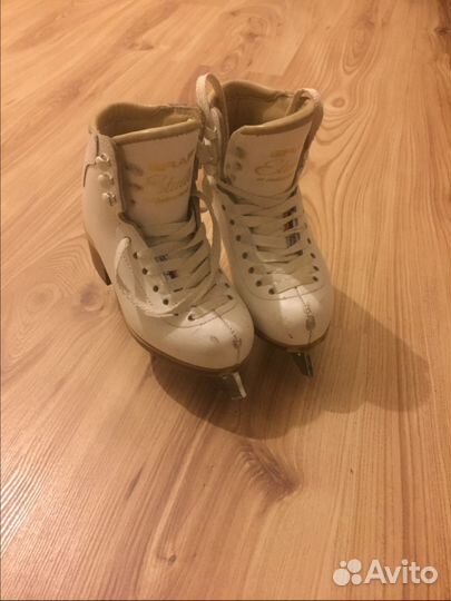 Коньки фигурные детский Graf Etude р28